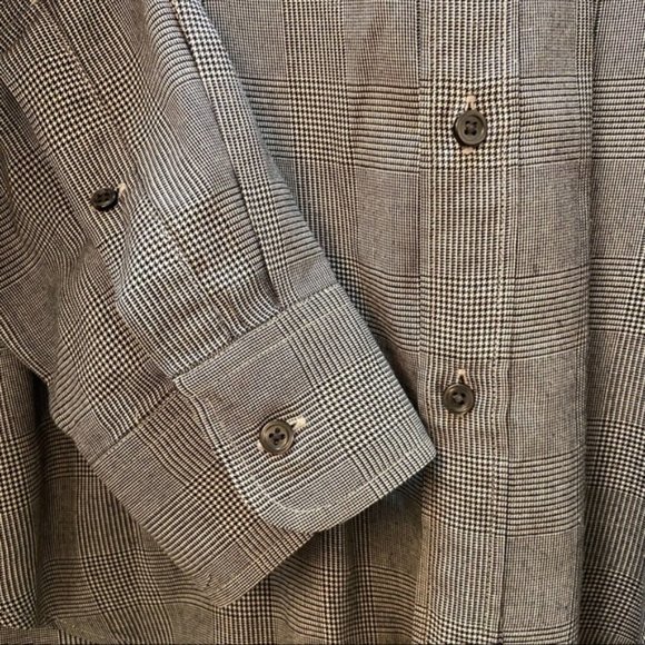 J. Crew Mini Houndstooth Slim Fit Button-Down Shirt - Picture 8 of 14